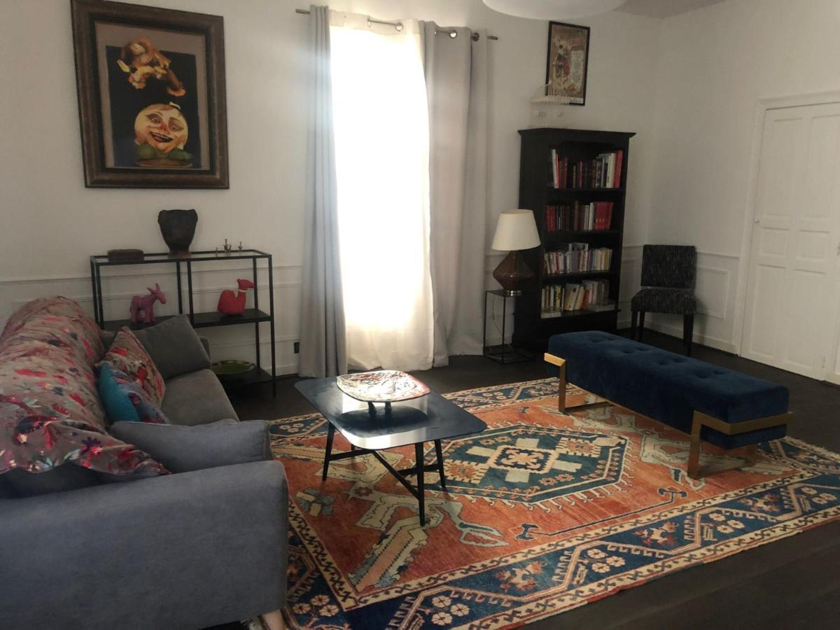 Bulles De Loire Bed & Breakfast Saumur Bagian luar foto